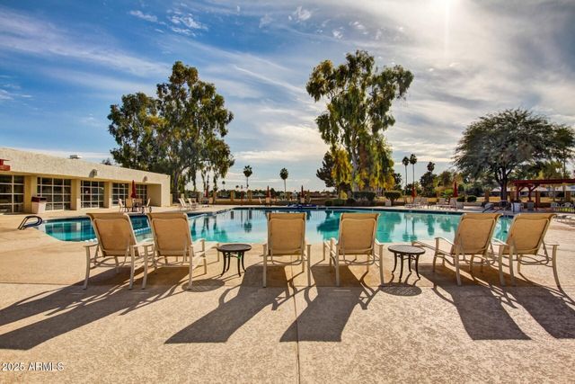 11837 S TONOPAH Drive, Phoenix, AZ 85044