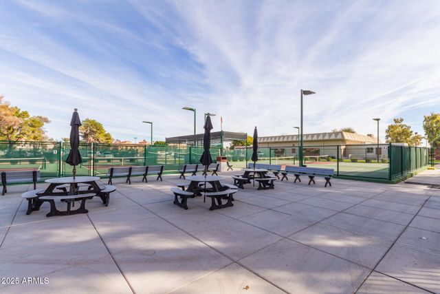 11837 S TONOPAH Drive, Phoenix, AZ 85044