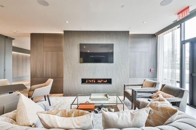 5100 San Felipe Street 164, Houston, TX 77056