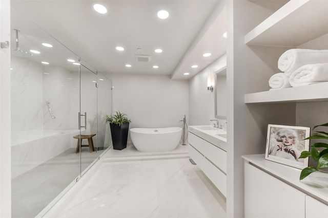 5100 San Felipe Street 164, Houston, TX 77056