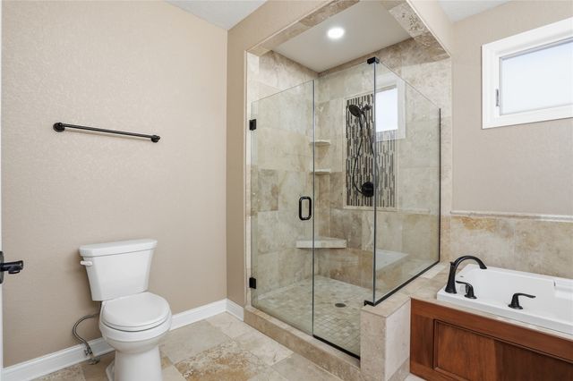 905 NW 3rd Court, Grimes, IA 50111