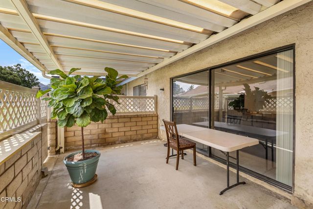 22218 Village 22, Camarillo, CA 93012