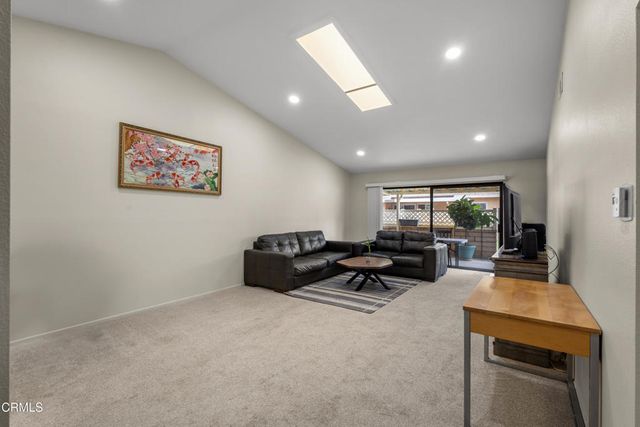 22218 Village 22, Camarillo, CA 93012