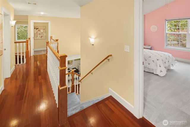 22017 SE 4th Street, Sammamish, WA 98074