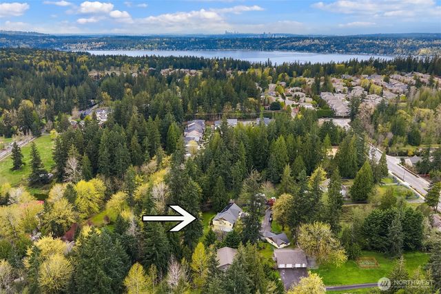 22017 SE 4th Street, Sammamish, WA 98074