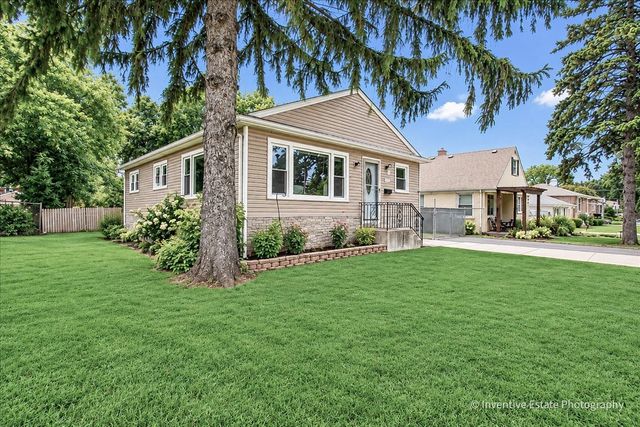 224 S Harvard Avenue, Addison, IL 60101
