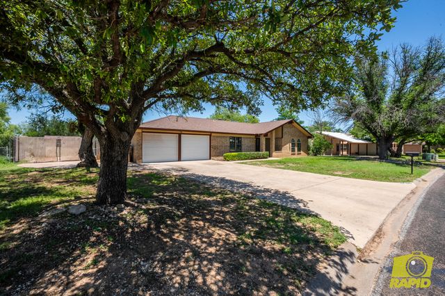 1726 Catalina Drive, San Angelo, TX 76901