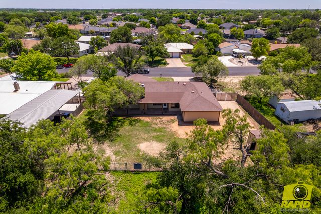 1726 Catalina Drive, San Angelo, TX 76901