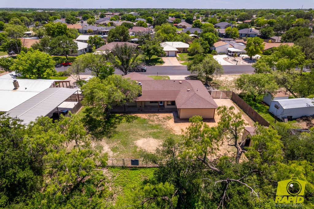 Image 52 of property listing at 1726 Catalina Drive, San Angelo, TX 76901