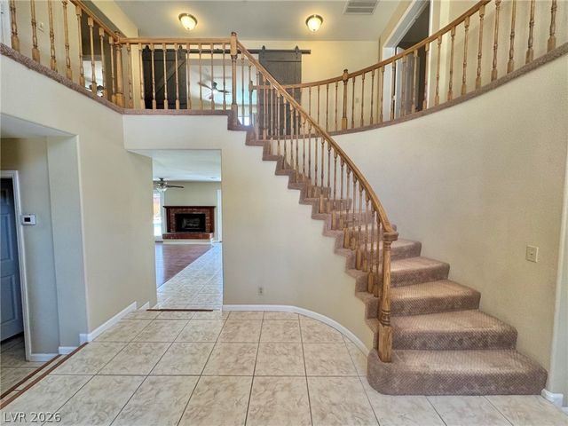8240 Tivoli Cove Drive, Las Vegas, NV 89128