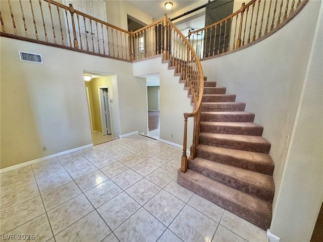 8240 Tivoli Cove Drive, Las Vegas, NV 89128