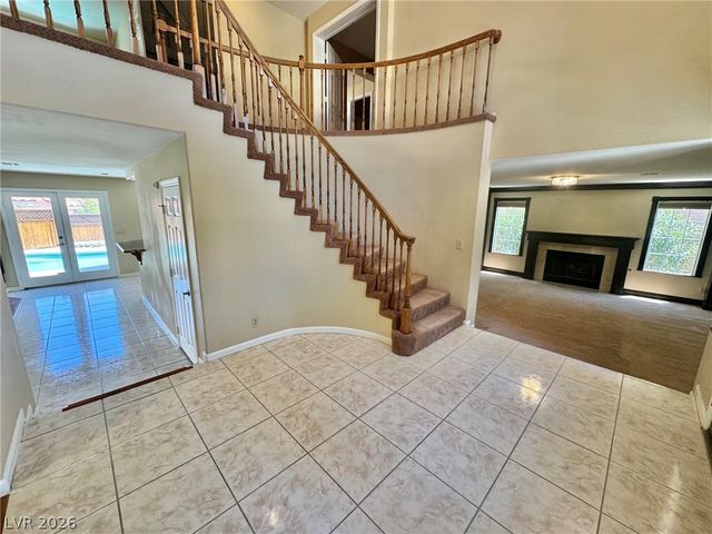 8240 Tivoli Cove Drive, Las Vegas, NV 89128