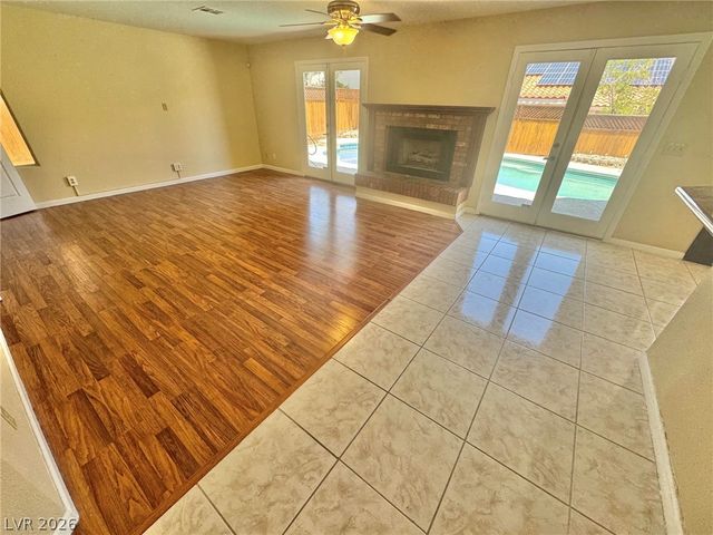 8240 Tivoli Cove Drive, Las Vegas, NV 89128