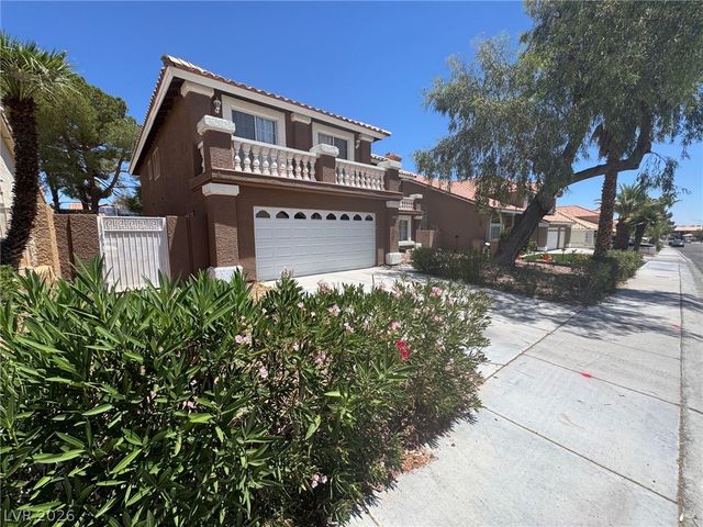 8240 Tivoli Cove Drive, Las Vegas, NV 89128