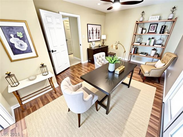 8240 Tivoli Cove Drive, Las Vegas, NV 89128