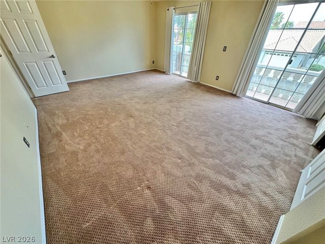 8240 Tivoli Cove Drive, Las Vegas, NV 89128