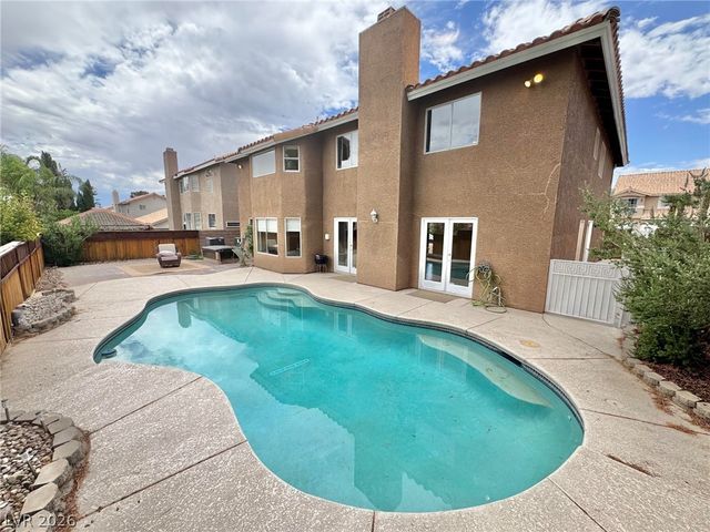 8240 Tivoli Cove Drive, Las Vegas, NV 89128