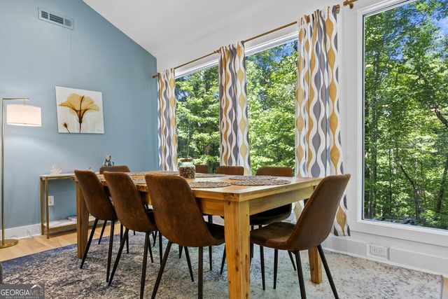 32 Squirrel Trail, Blue Ridge, GA 30513