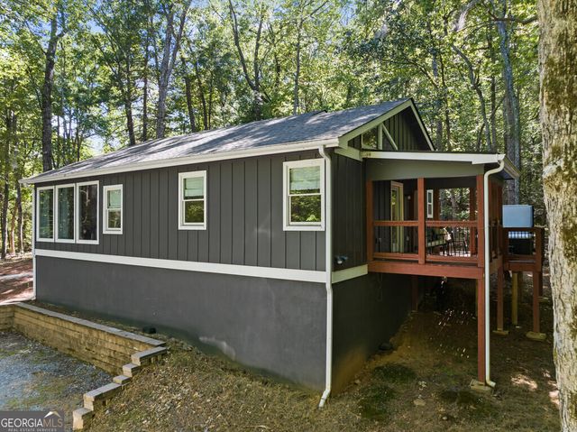 32 Squirrel Trail, Blue Ridge, GA 30513