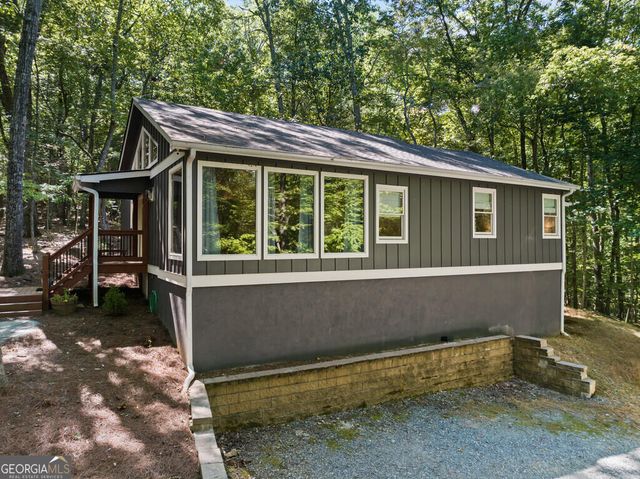 32 Squirrel Trail, Blue Ridge, GA 30513