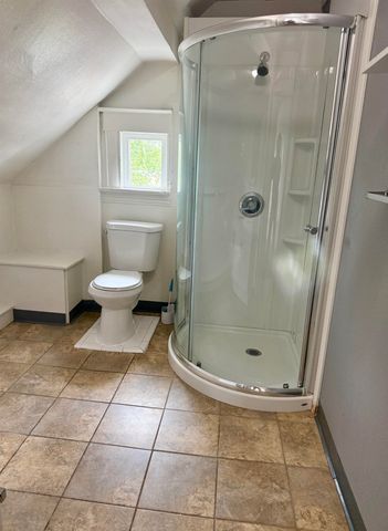 1627 W Knox Ave, Spokane, WA 99205