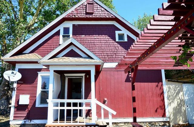 1627 W Knox Ave, Spokane, WA 99205
