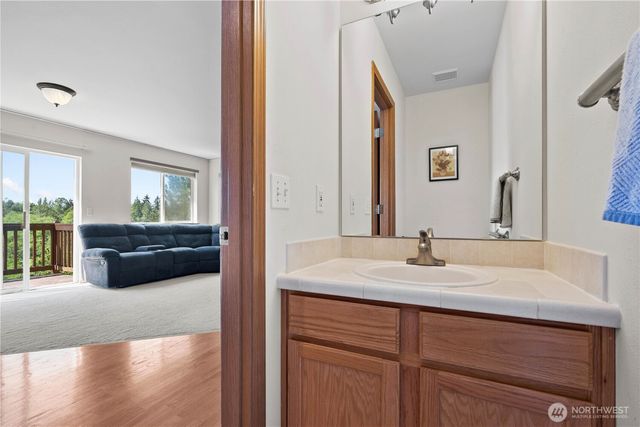 6213 23rd Street NE, Tacoma, WA 98422