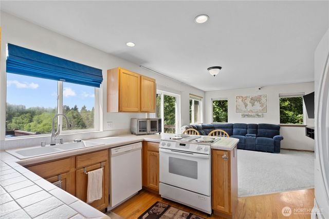 6213 23rd Street NE, Tacoma, WA 98422
