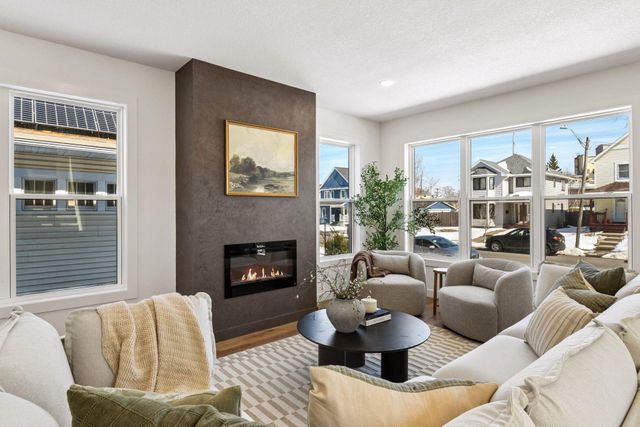 3520 27th Avenue S, Minneapolis, MN 55406