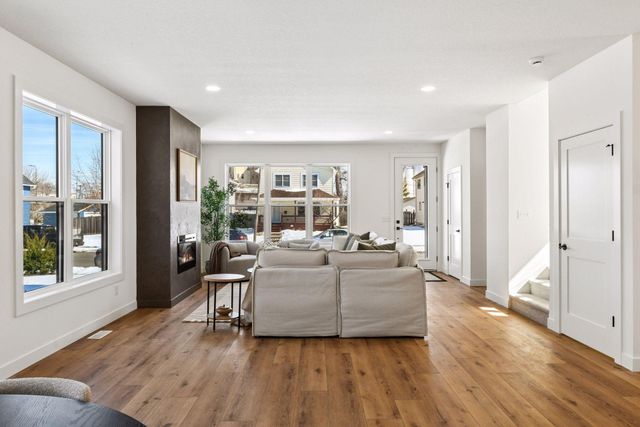 3520 27th Avenue S, Minneapolis, MN 55406