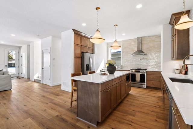 3520 27th Avenue S, Minneapolis, MN 55406