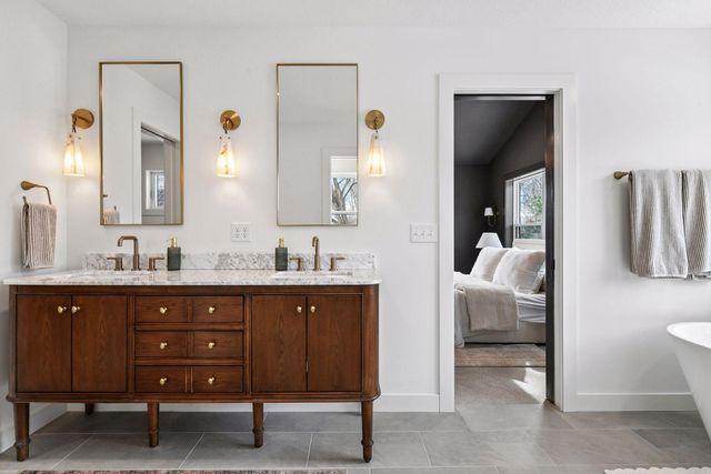 3520 27th Avenue S, Minneapolis, MN 55406