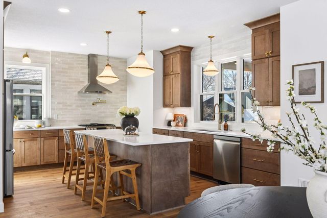 3520 27th Avenue S, Minneapolis, MN 55406