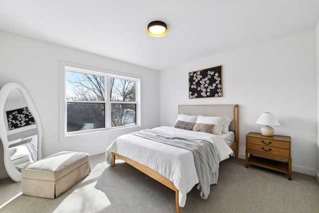 3520 27th Avenue S, Minneapolis, MN 55406