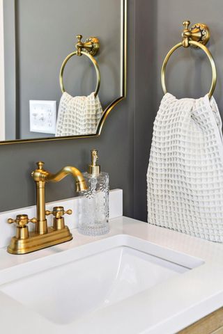 3520 27th Avenue S, Minneapolis, MN 55406