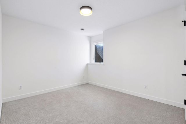 3520 27th Avenue S, Minneapolis, MN 55406