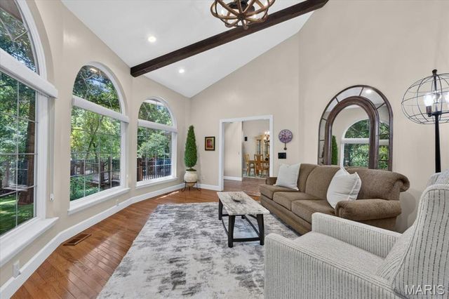 5 Hickory Valley Court, O'fallon, MO 63366