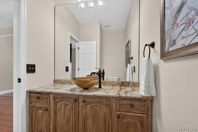 5 Hickory Valley Court, O'fallon, MO 63366