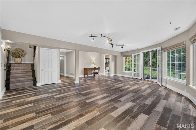 5 Hickory Valley Court, O'fallon, MO 63366