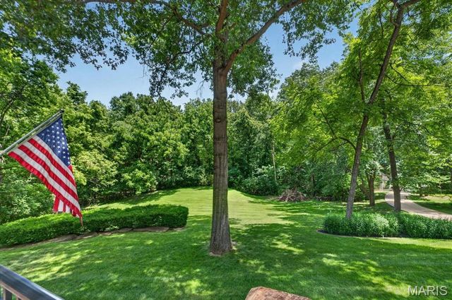 5 Hickory Valley Court, O'fallon, MO 63366