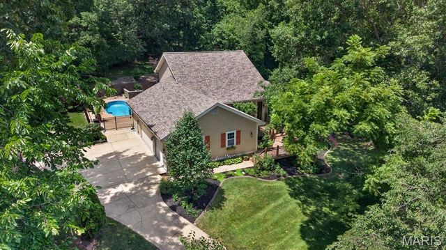 5 Hickory Valley Court, O'fallon, MO 63366