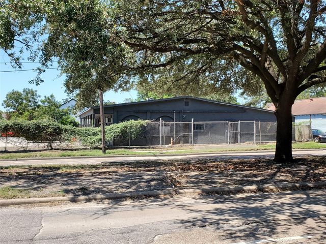 4615 Sherman Street, Houston, TX 77011