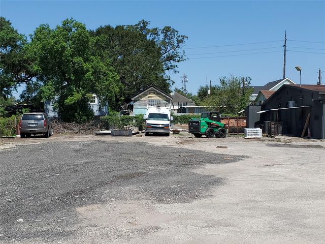 4615 Sherman Street, Houston, TX 77011