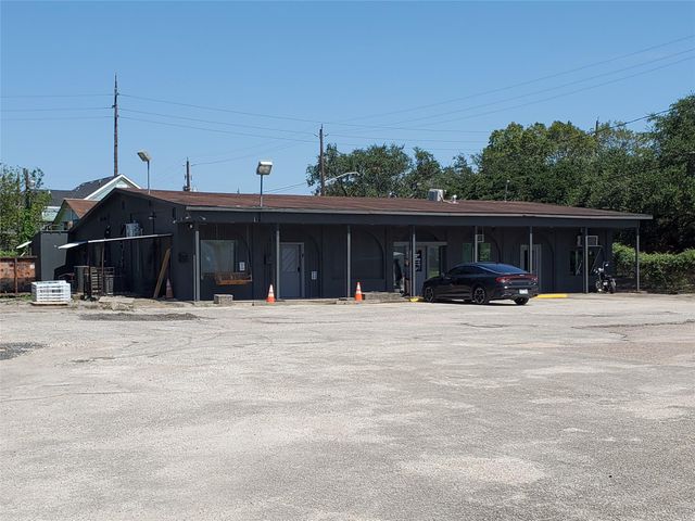 4615 Sherman Street, Houston, TX 77011