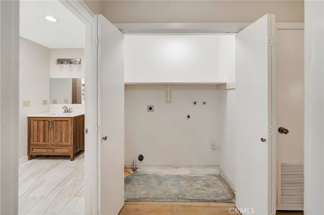 470 Wellington, Cambria, CA 93428