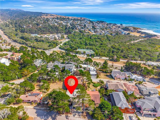 470 Wellington, Cambria, CA 93428