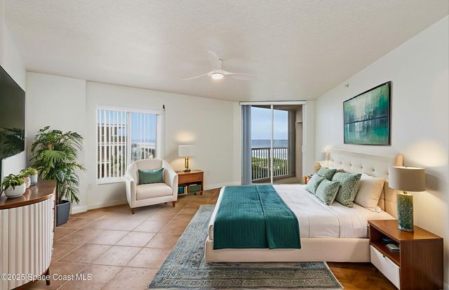 735 N Highway A1a 302, Indialantic, FL 32903