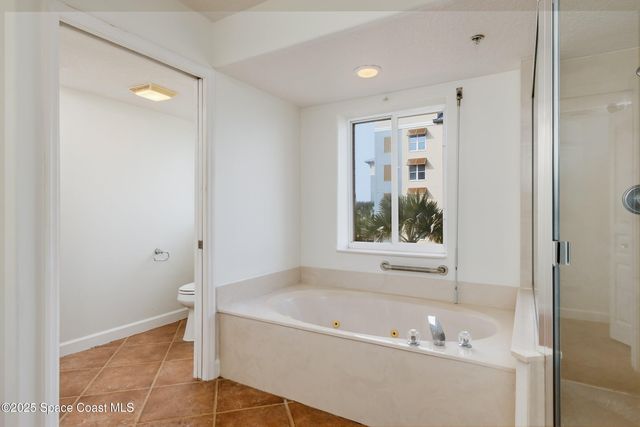 735 N Highway A1a 302, Indialantic, FL 32903