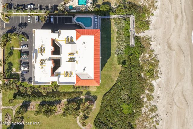 735 N Highway A1a 302, Indialantic, FL 32903