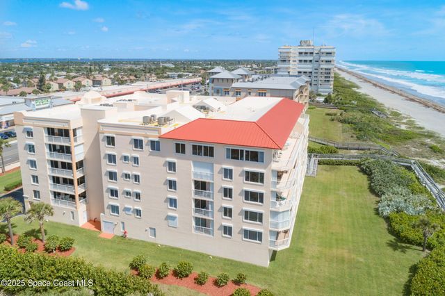 735 N Highway A1a 302, Indialantic, FL 32903